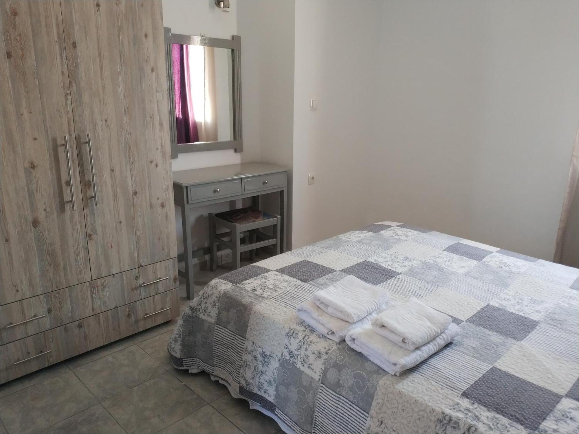 Nikos Apartments Agia Marina Kamer foto